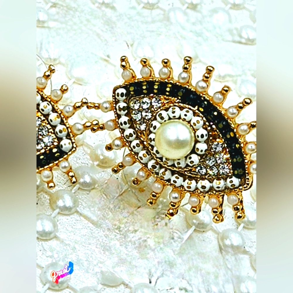 All Seeing Eye Rhinestone Earrings - Picture 2 of 7